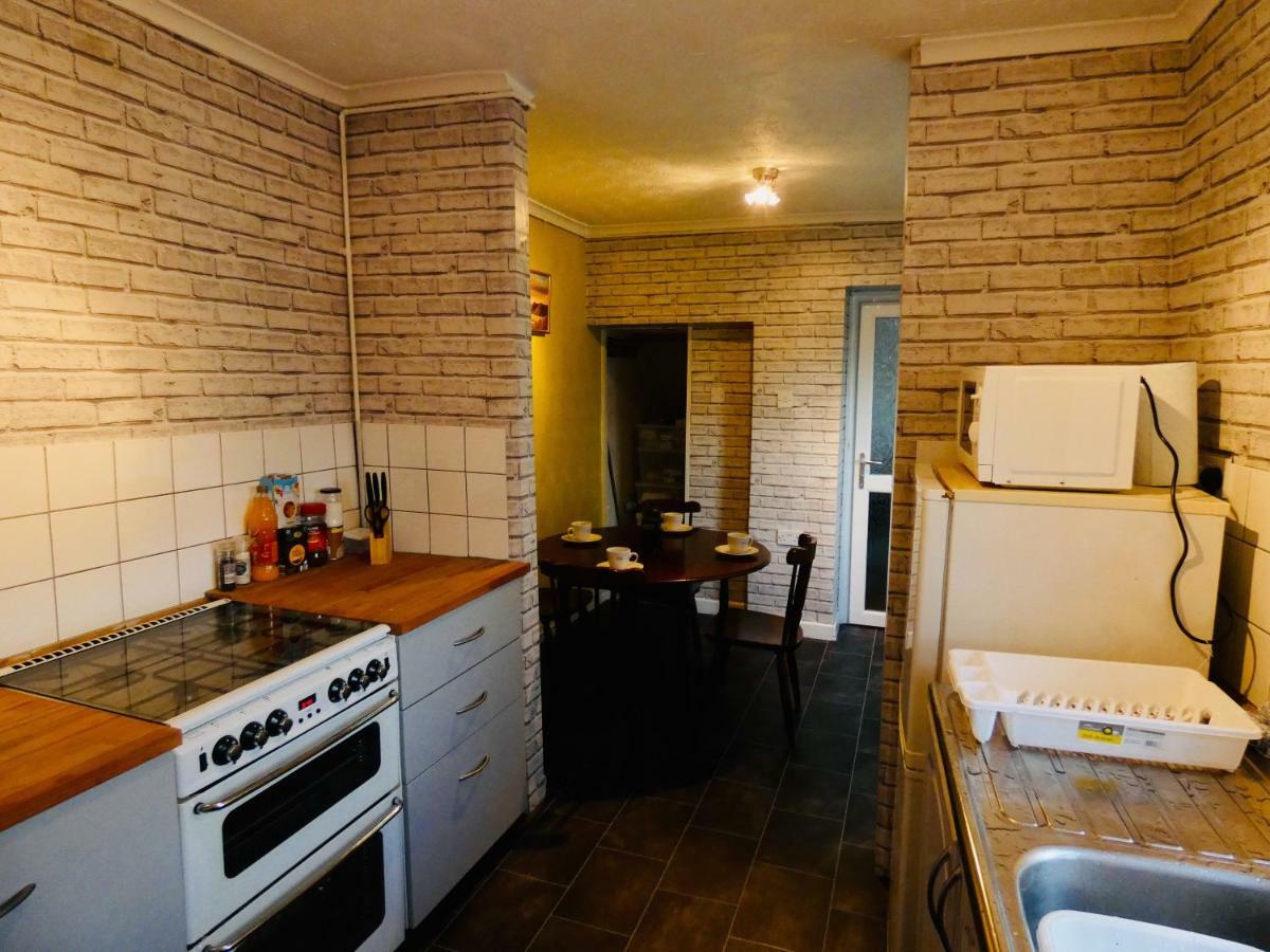 מלון מרת'יר טידפיל Hill Breeze House מראה חיצוני תמונה